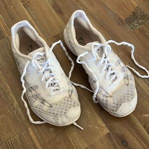 Nfinity Vengeance Cheerleading Shoe | Infinity Cheer Lace-Up